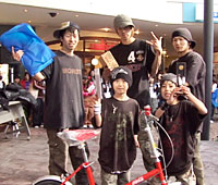 �I���W�i���X�N�[��