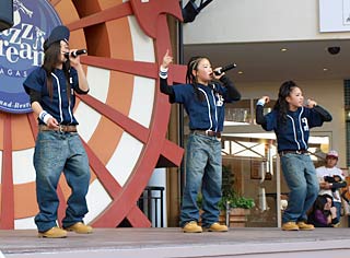 �Q�X�g�E��Rm