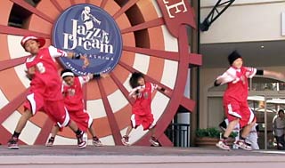 �e�h�u�`-�a�n�x