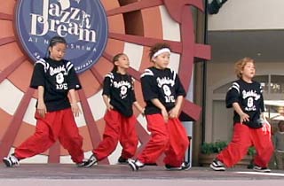 ���q������