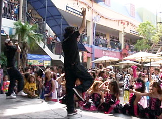 ���b�N�N���C�}�[�Y