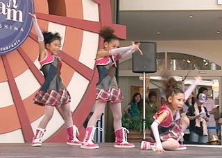 ���f���[�T