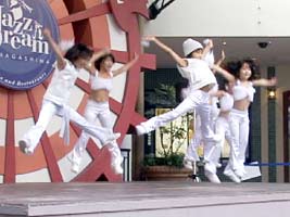 F���_�Y��